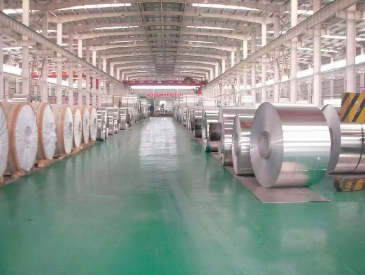 公司原材料仓库